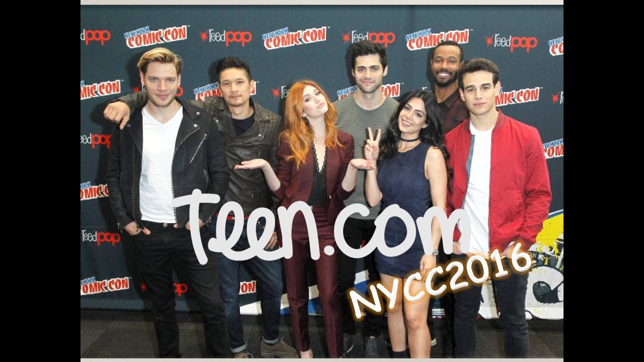 Shadowhunters at NYCC 2016 via teen.com