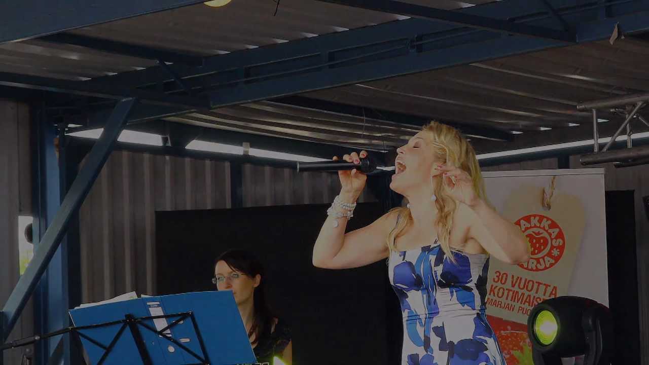 SUONENJOEN  MANSIKKAKARNEVAALIT  2012.  -  Kolmas  päivä.  -  3/3