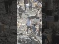 ورود کامیون های حامل کمک های بشردوستانه به غزه با اجرای آتش بس