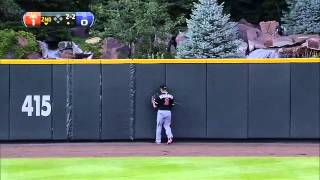 2012/08/16 Hernandez tracks one down