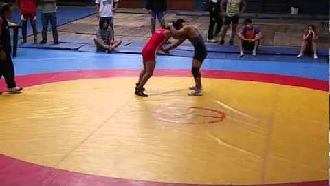 Lucha Olimpica Christopher Palacios vs Seleccionado