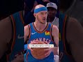 Steal & slam…with a little headbutt on the ball to celebrate 😂 💪