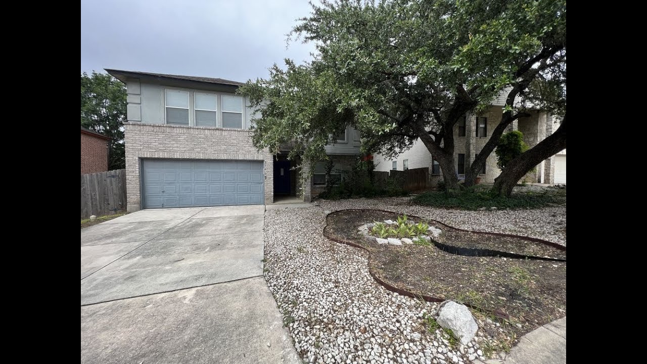 Houses in San Antonio TX 4BR/2.5BA by San Antonio Property Management