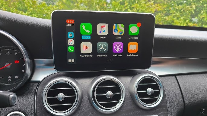 Android-Navi mit CarPlay & Einbau - Mercedes C W205 - CarHex