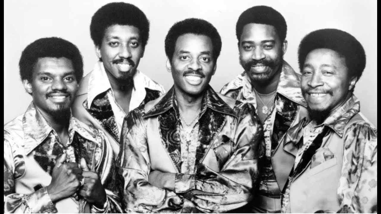 INTRINGUE OF DISCO INFERNO (Badamix TheTramps Vocal Reedit)