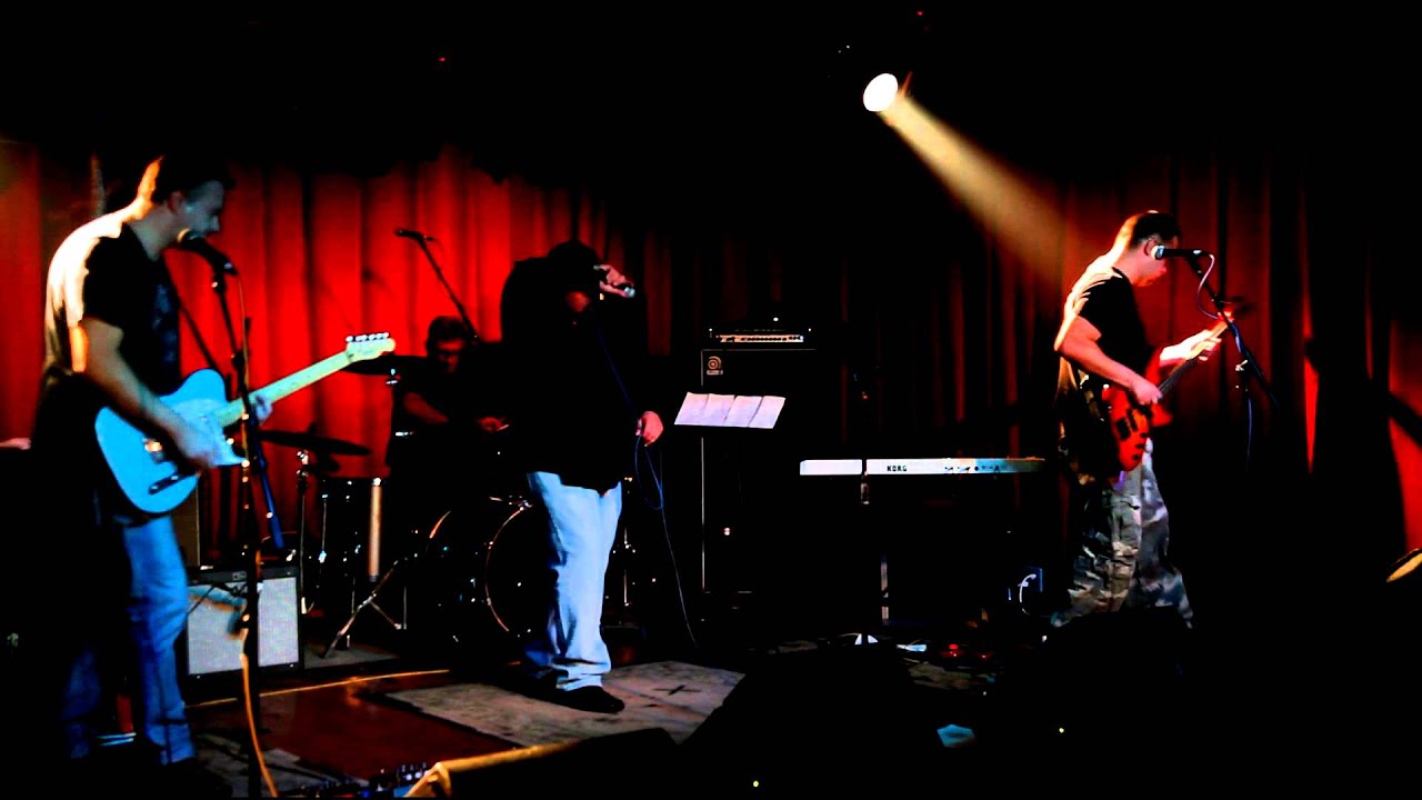 Battered Passport live - the N.I.C.