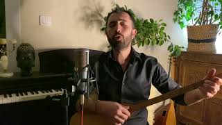 Ari Çi̇çekten Bal Yaparmeçhuli̇