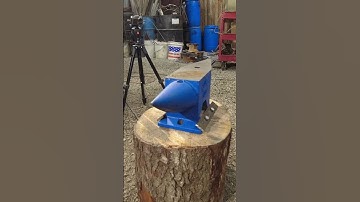 Acciaio Anvil: Will it survive the sledgehammer?
