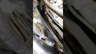Discovered why the battery is dead .....2003 Mitsubishi Galant 2.4L