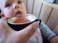 Ничего себе язык Дети смеются Дети играют Дети видео смешное