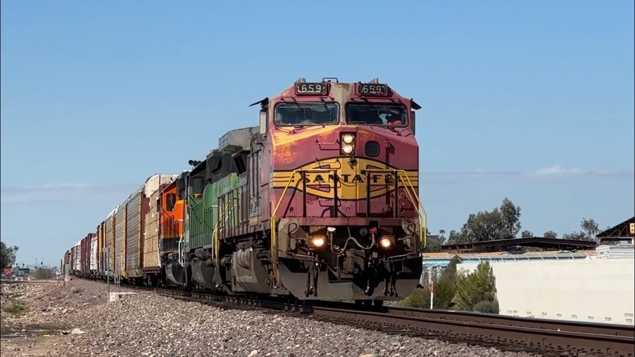 BNSF Trains in Peoria and Glendale, Arizona