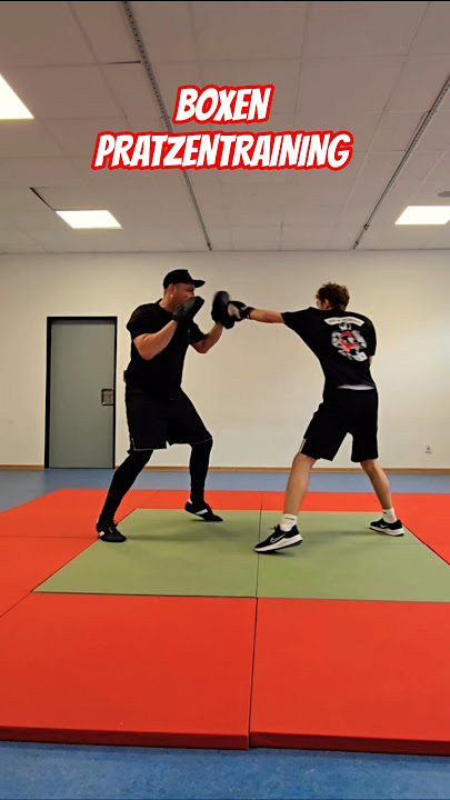 „Konzentriertes Boxtraining – Schlag für Schlag.“ #shorts