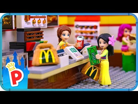 ♥ LEGO Mulan Goes to McDonald's to Buy Food for Charity. 