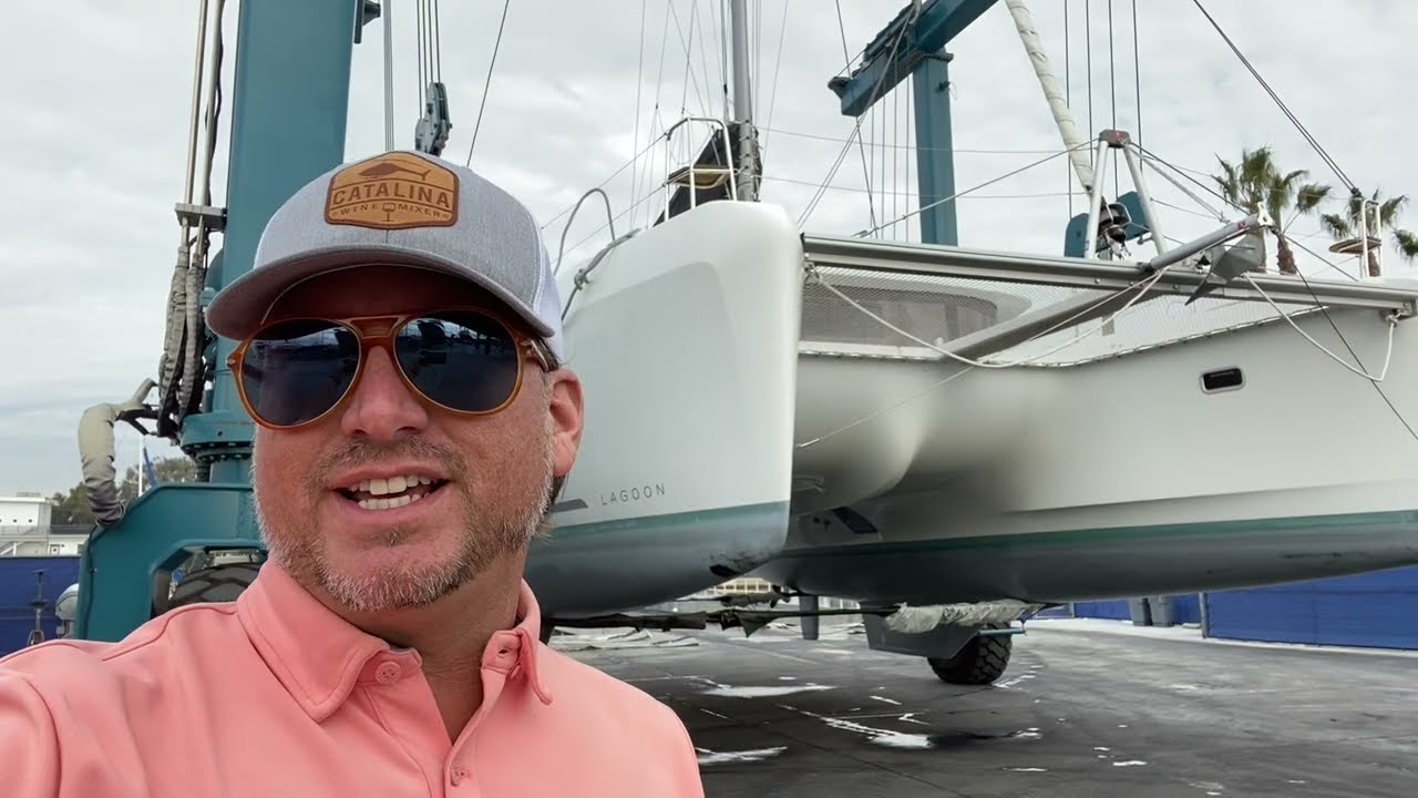 2019 Lagoon 42 Sailing Catamaran Video  Hull Design while out for Survey inspection By Ian Van Tuyl