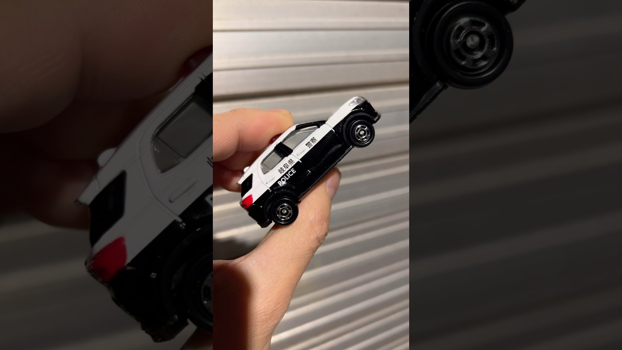 Tomica Daihatsu Rocky Police Car 