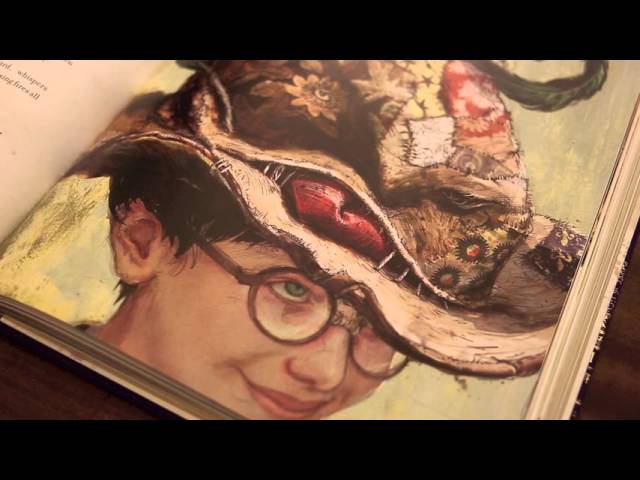 Flipping Through The Harry Potter Illustrated Edition 