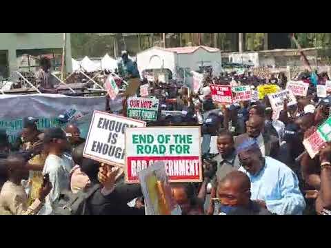 Atiku leads PDP protest to INEC over 2023 presidential election result