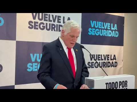 Miguel Uribe Londoño irrevocably resigned from the Democratic Center