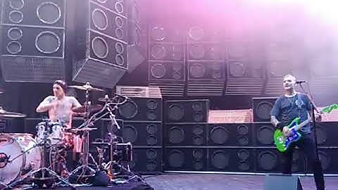 Blink 182 Mansfield, MA, 7/10/2019(7)