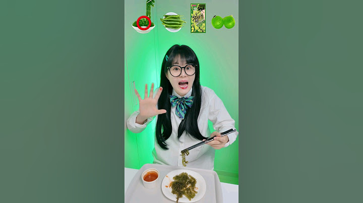 아픈 이모티콘먹방😵😂Sick emoticon mukbang #funny #shorts
