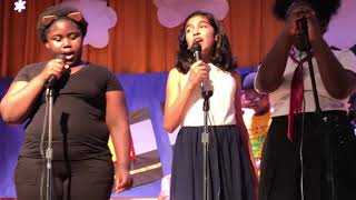 5th grade students singing on Christmas program 2018