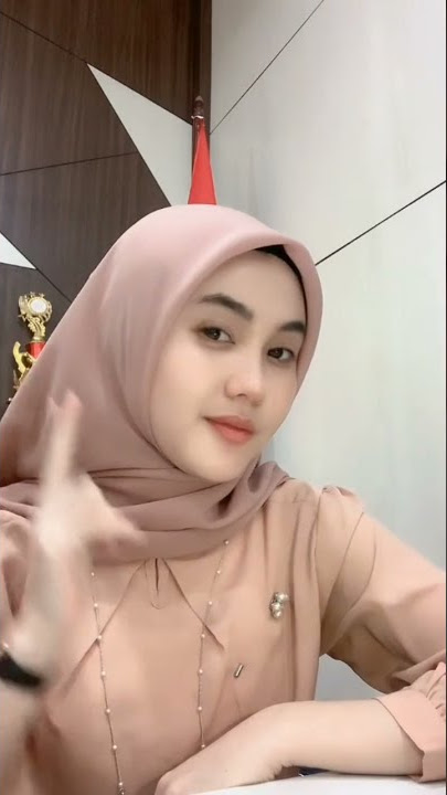 Cewek cantik || pacar cuek#lokak ni#story wa