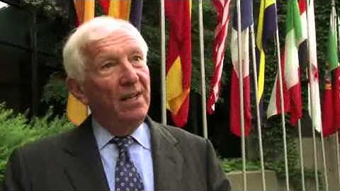 SIR DAVID WALKER, CHAIRMAN OF BARCLAYS, SHARES HIS THOUGHTS ON MONTRÉAL