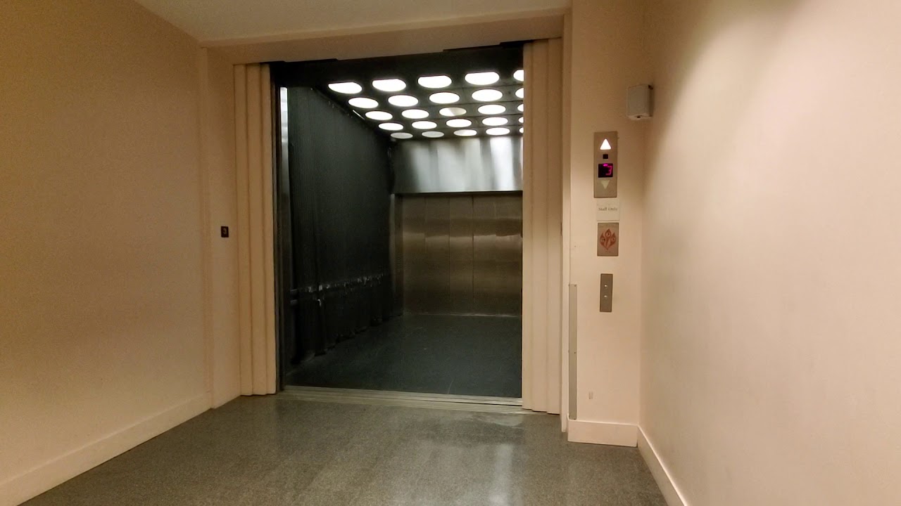 Huge Elevator Door Closing YouTube