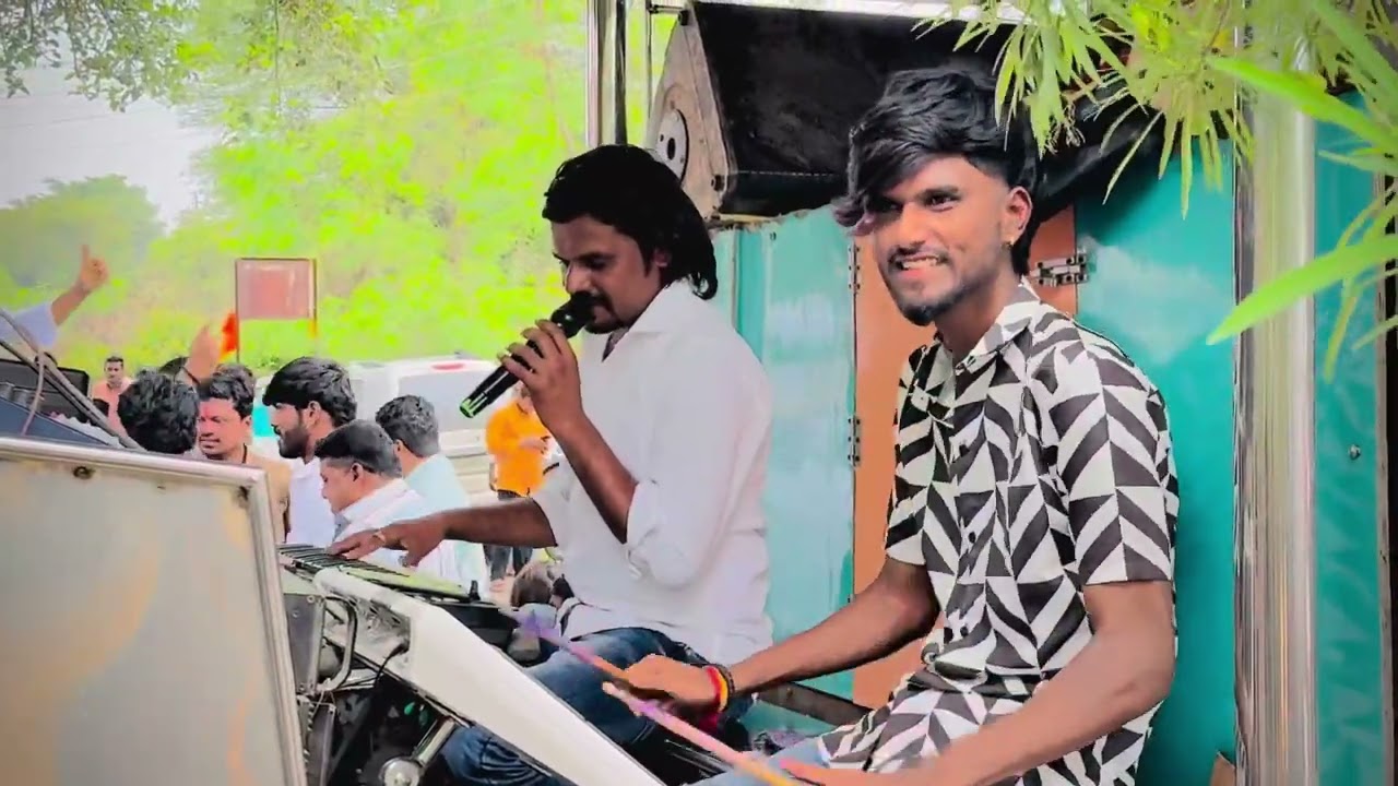 🥰mazi chiu 🥰 | माझी चिऊ  | kishor jawale kk | k.k banjo telangshi 😍