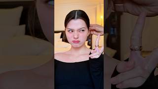 Download Lagu ¿Por qué Becky Armstrong sigue soltera? Tres razones.#beckyarmstrong #celebrity #belleza #cannes MP3