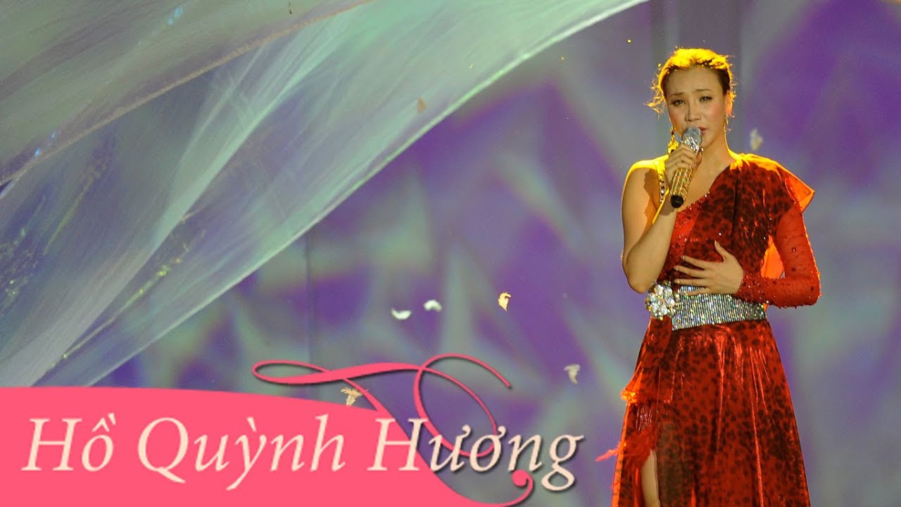 Mira Niệm Khúc Cuối - Hồ Quỳnh Hương | Liveshow Sắc Màu Hồ Quỳnh Hương [Official Live Performance] en YouTube