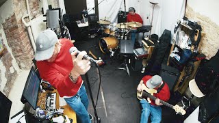 Raum Pēdējā Nakts Uz Zemes