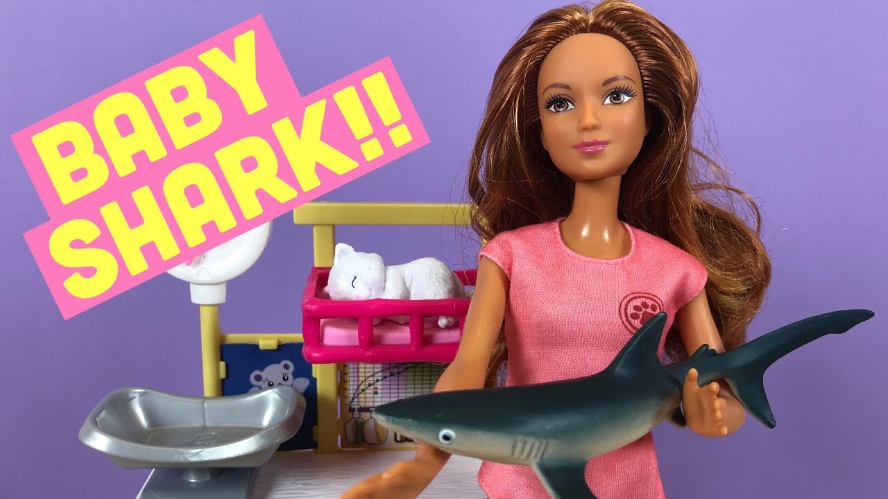 Barbie Doll Baby Shark Rescue by Barbie Zoo Doctor - YouTube