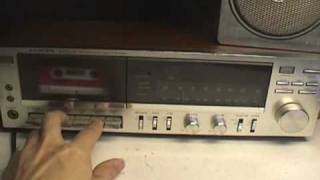 LLOYD'S clock/radio/cassette