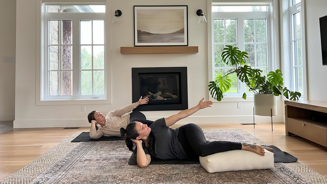 Entraînement global prénatal (25 mins) avec Lisa-Marie Farley, ostéopathe