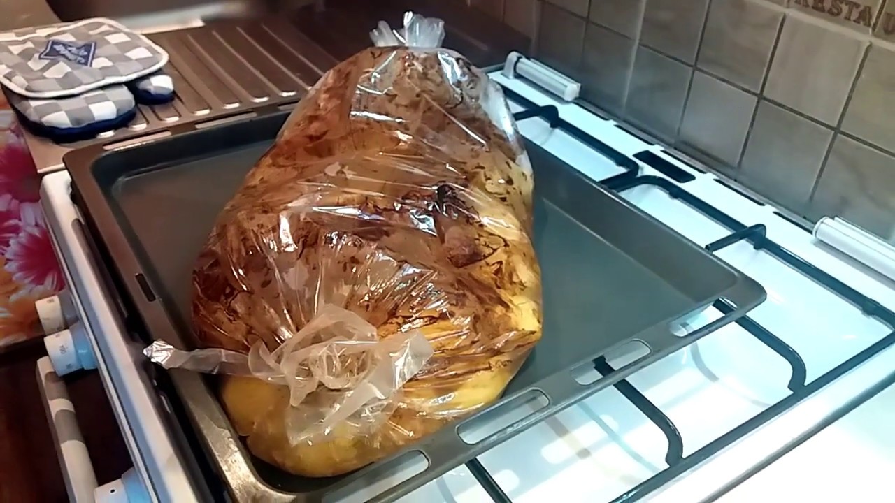 Как приготовить кролика в рукаве в духовке