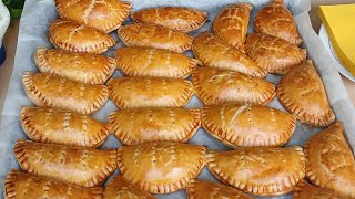 Best Mini Meat Pies for Parties & Lunch Boxes | Crispy Homemade Hand Pies