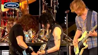 Video thumbnail of "Joan Jett & The Foo Fighters - Bad Reputaion & I Love Rock N Roll HD"