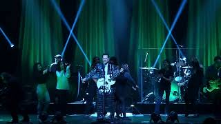 Baby Did A Bad Bad Thing Chris Isaak Live 2024 Melbourne Australia Resimi