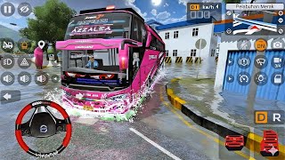 Tri Putra Jaya's Azzalea Bus Hits Floodwaters, Its Lower Funnel Dislodging