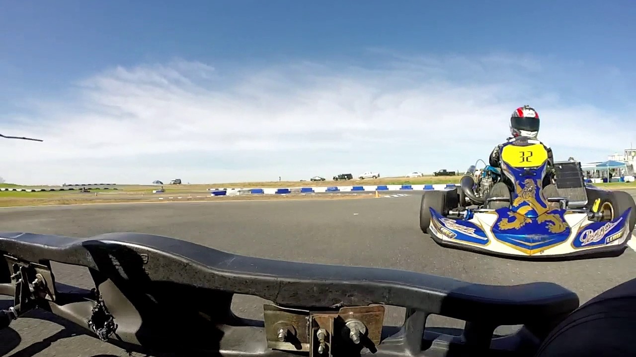 Blue max kart club 80 shifter race 3/11/17 - YouTube
