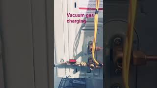 AC vacuum gas charging #AC refrigerator working system expansion#airconditioner#coolingsystem#servic