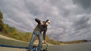 How to catch fish in falling water in early winter