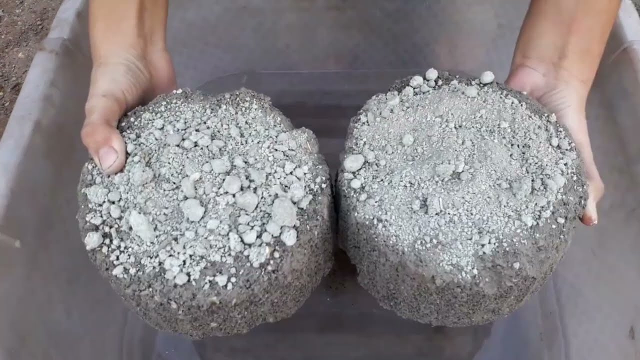 Brand new..!💦Black grainy texture bowls crumbling in water..+dip satisfying Crunchy grainy crumbling