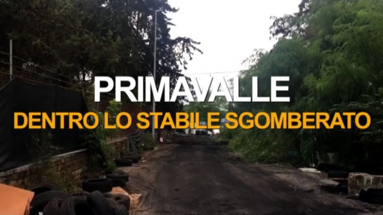 Roma, le immagini dentro lo stabile sgomberato a Primavalle