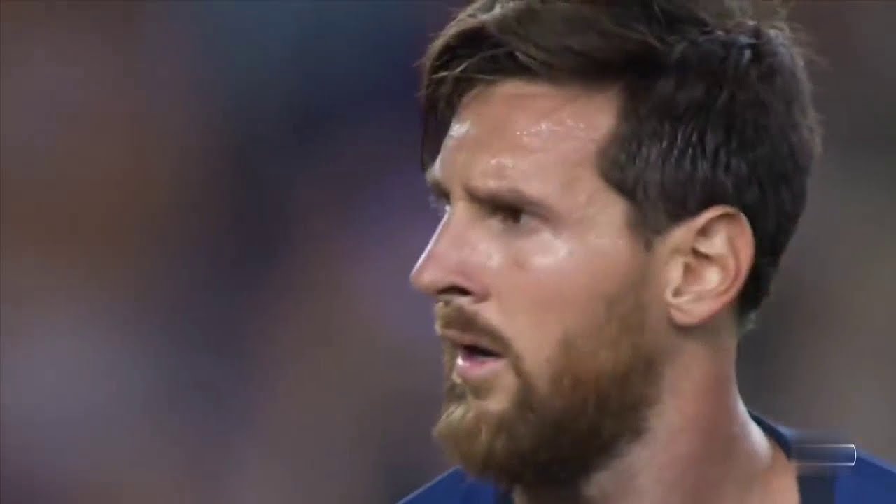 Lionel Messi defiling the laws of physics: