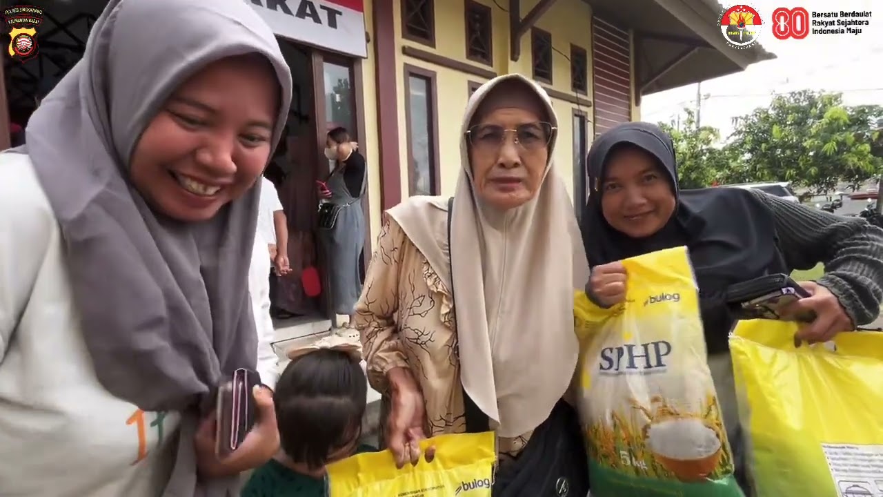 Gerakan Pangan Murah Polri untuk Warga Masyarakat,digelar di Aula Kantor Camat Singkawang Selatan