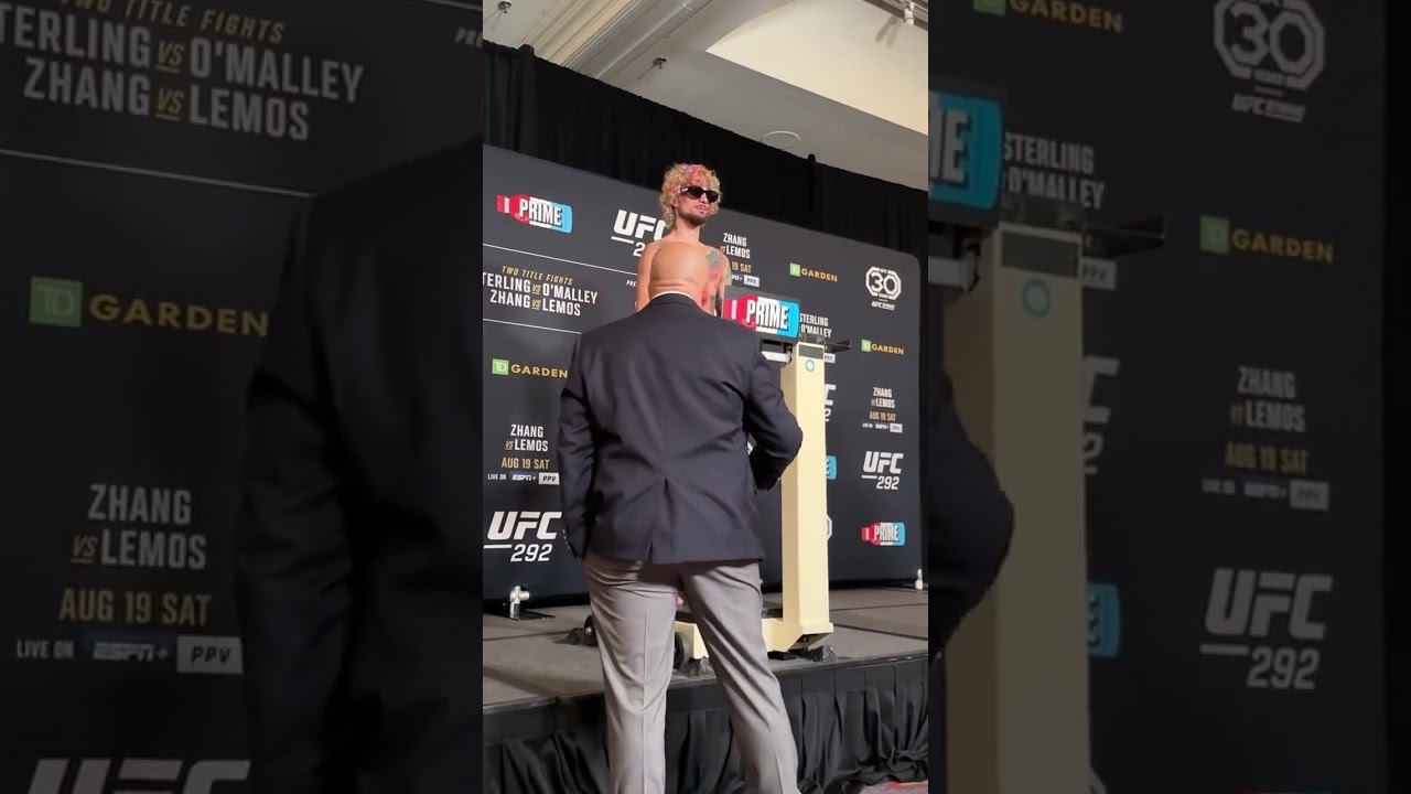 Sean O'Malley weighs in at 135 lbs ahead of UFC 292 💪 