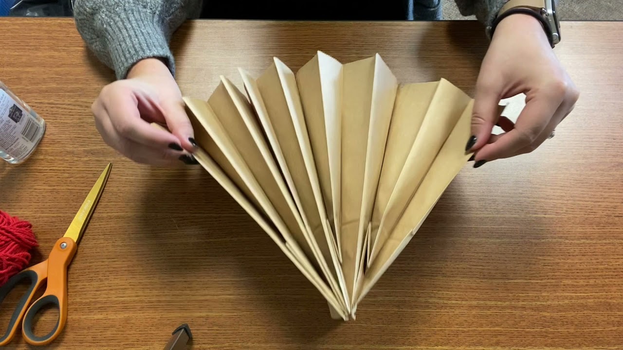 Crafts to Go: Paper Bag 3D Snowflake