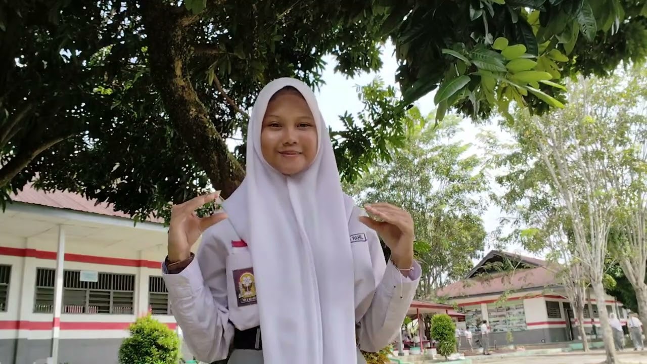 Tugas video sejarah kelompok 4, Xll-5;  "pembangunan di atas kertas: membedah GBHN dan pelita" 